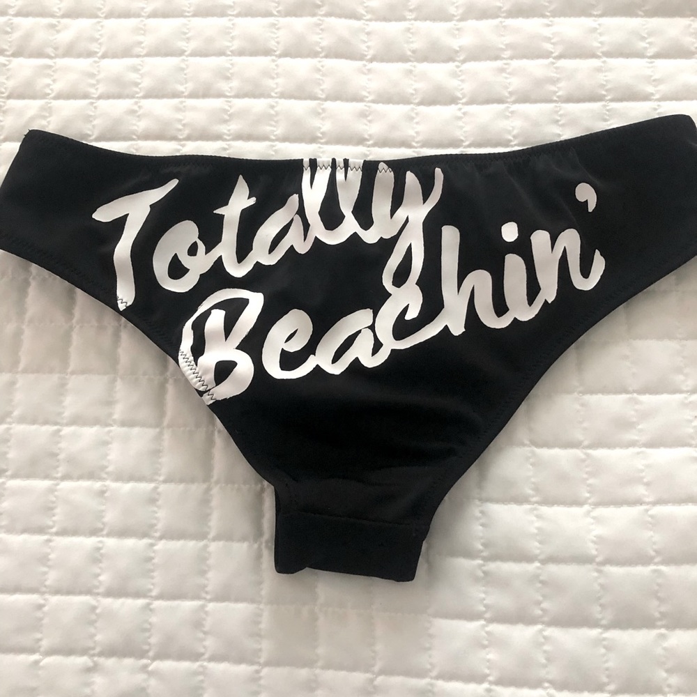 Victoria’s  Secret NWOT black bikini swimsuit bottom